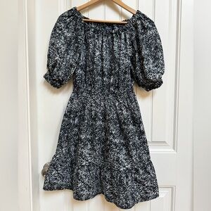 Gap 100% Cotton Shirred Waist Black & White Tiered Dress. Size M